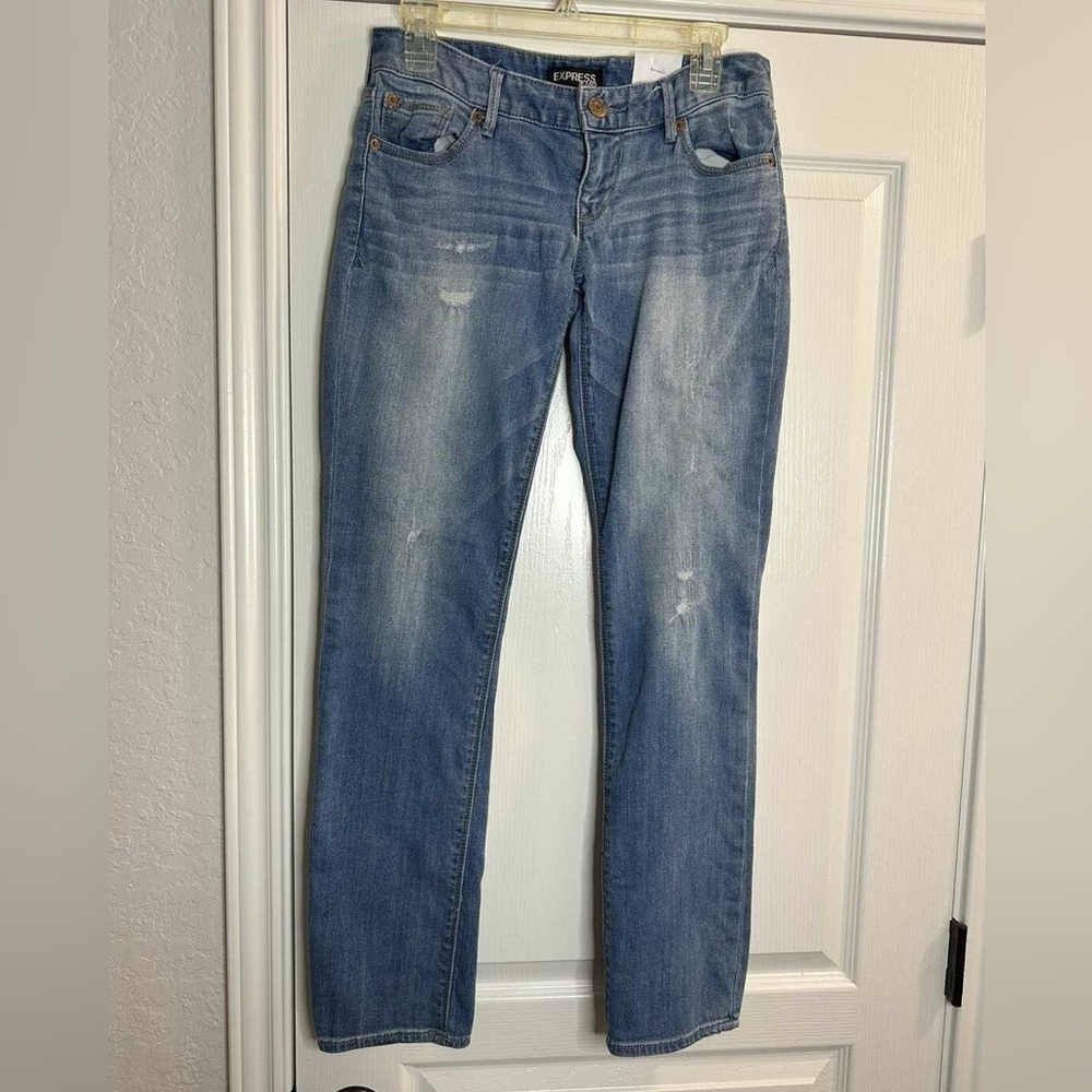 Express low rise jeans